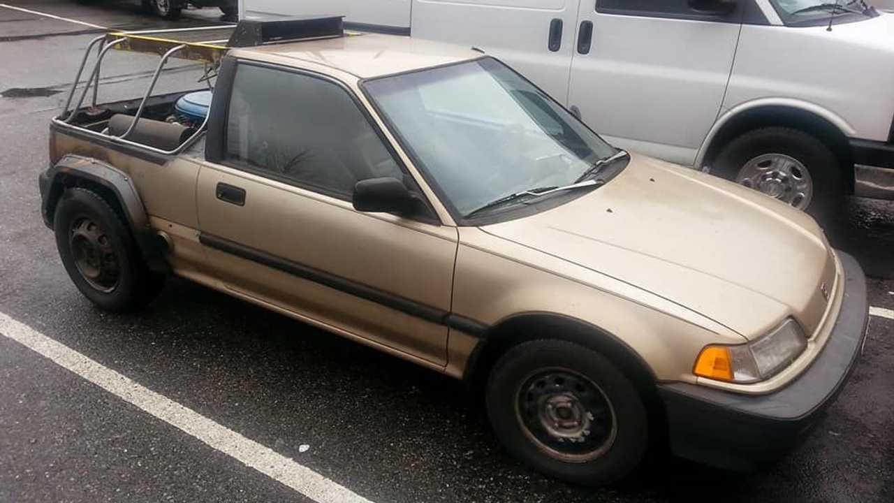 Honda Civic con motor V8 Oldsmobile