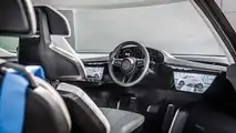Porsche Vision Renndienst Electric Concept Interior 3