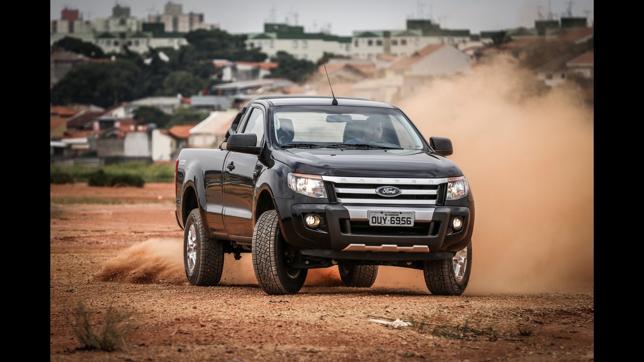 Picapes médias: Hilux encosta na líder S10 e Ranger é a que mais cresce em julho