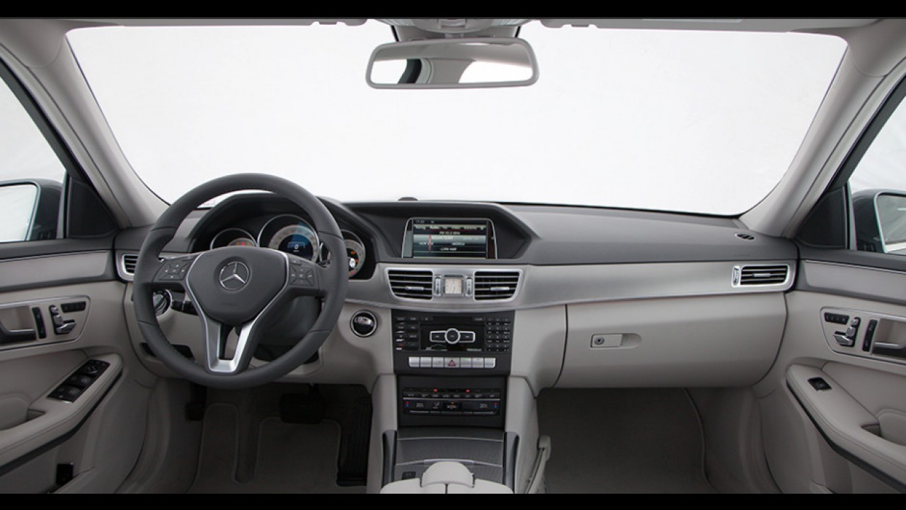 Mercedes lança novo Classe E por R$ 229.900 iniciais