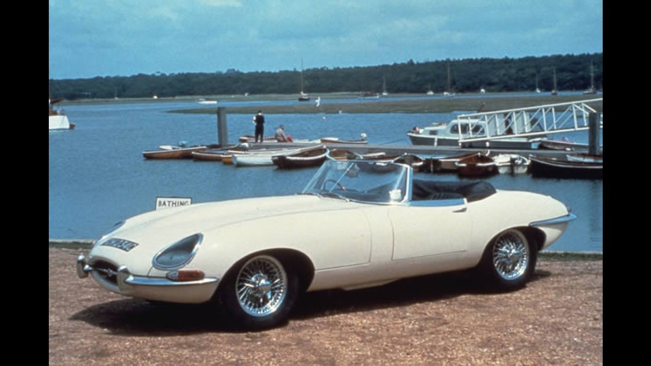 Jaguar comemora os 50 anos do E-Type