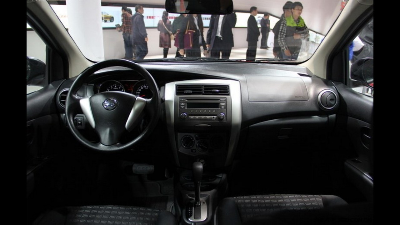 Salão de Xangai: Nissan Livina reestilizado à moda chinesa
