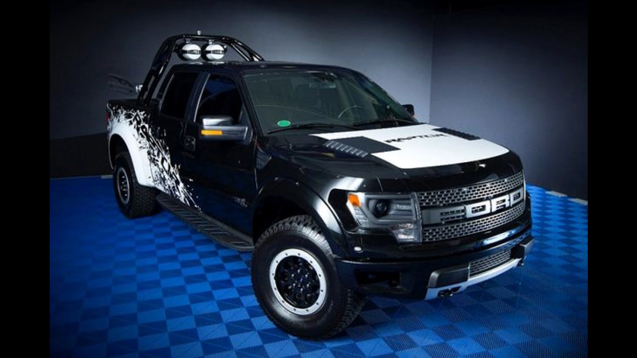 Ford marca presença no SEMA Show 2013; Transit "Hot Wheels" é destaque