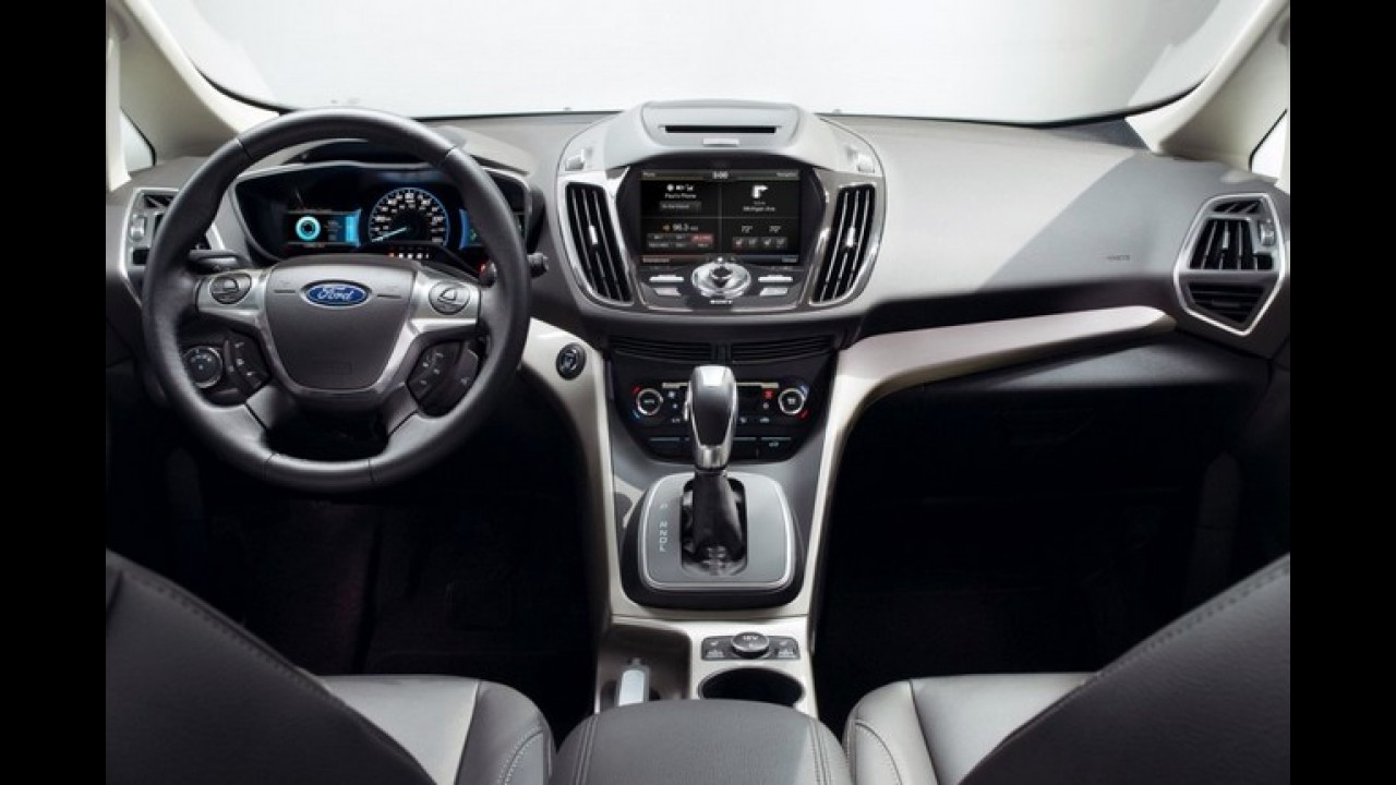 Ford C-Max é o híbrido mais vendido da história no lançamento