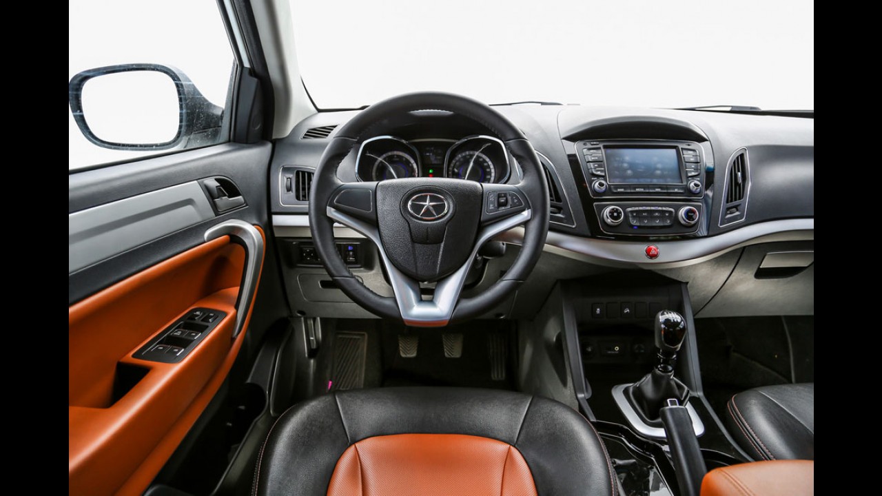JAC T6 2.0 Turbo chega completinho ao Chile com preço equivalente a R$ 36 mil