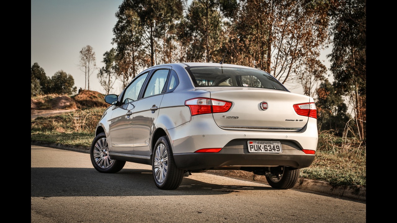 Garagem CARPLACE #6: Ka+ encara Grand Siena, Prisma e Logan