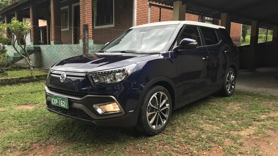 SsangYong Tivoli/XLV