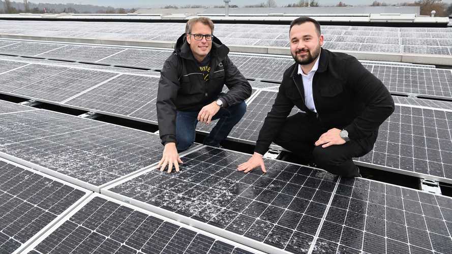 Daimler Trucks: fotovoltaico per fornire energia a zero emissioni