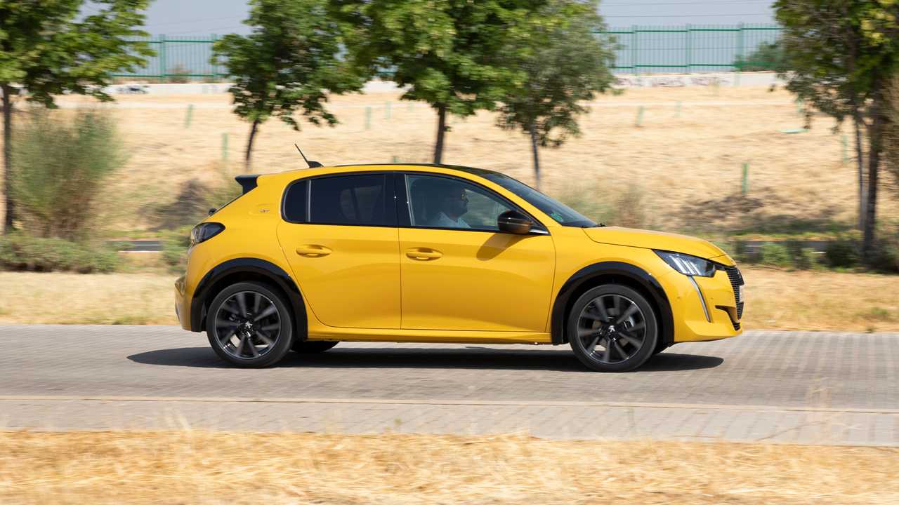 Peugeot 208 GT PureTech 130 S&S EAT8