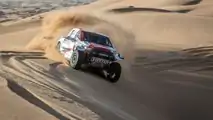 Gli Hilux GR del team Toyota Gazoo Racing alla Dakar 2023