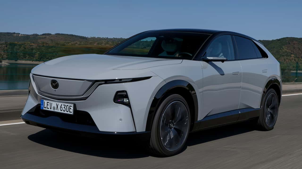 Mazda CX-6e: diseño con alma, tecnología intuitiva y conexión con el conductor 100% eléctrica