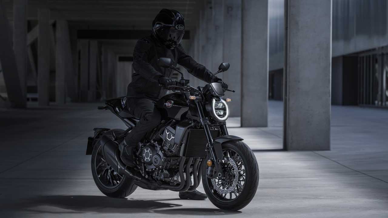 Honda CB 1000R Black Edition