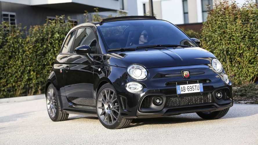 Négy új csomag érkezett az Abarth 595-höz és 695-höz