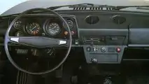 Intérieur du début du VAZ-2121