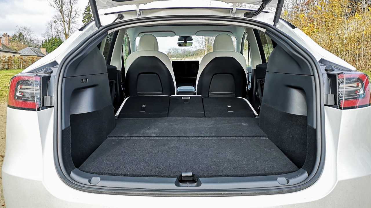 Essai Tesla Model Y Grande Autonomie (2021)