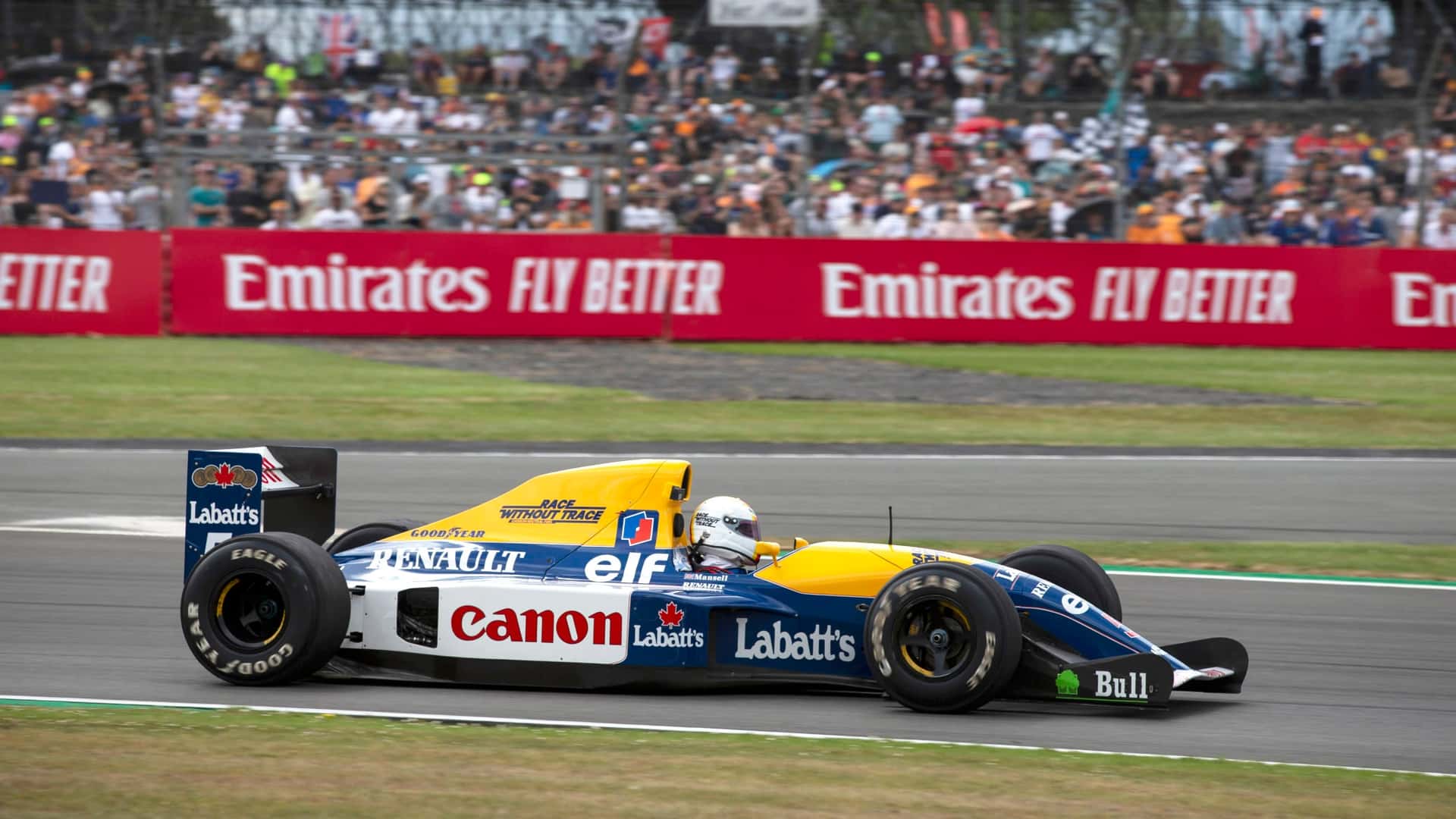 Vettel’s carbonneutral fuel supplier in talks with F1 teams