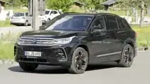 Neuer VW Tiguan R-Line (2023) als Erlkönig