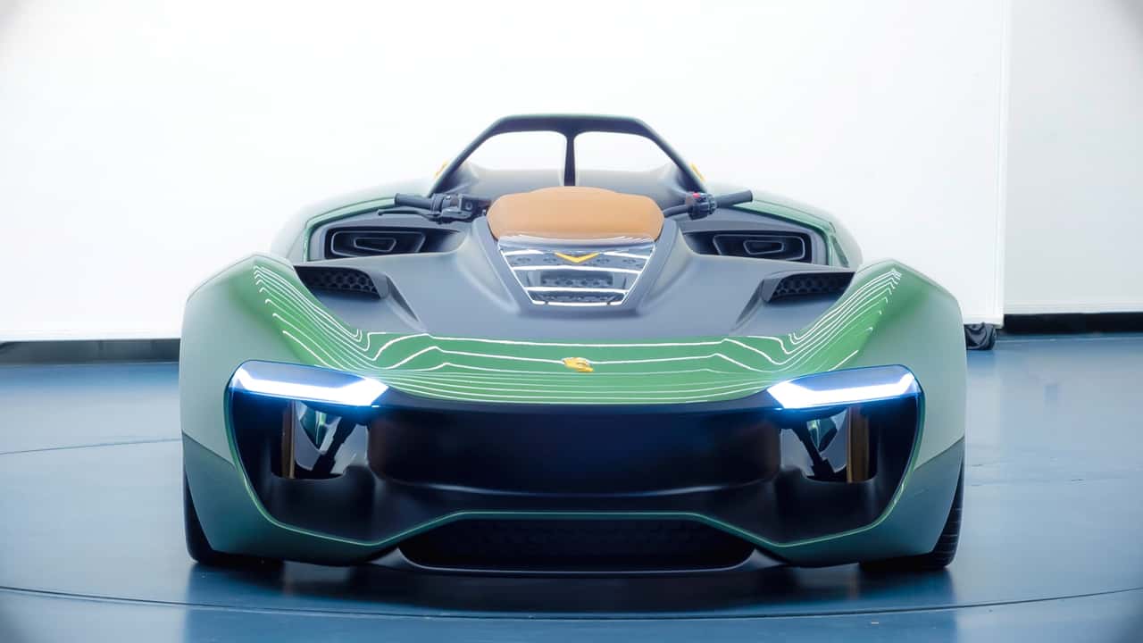 الملائكة في 12 (2024)