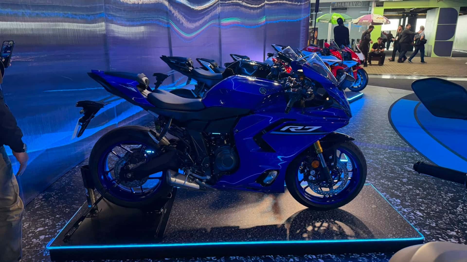 Yamaha lança novas Tracer 7 e R7 no Brasil