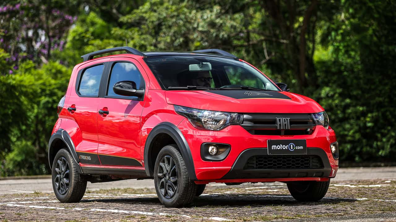 Fiat Mobi fica, sobreviverá ao novo Argo e será mini SUV até 2028, diz site