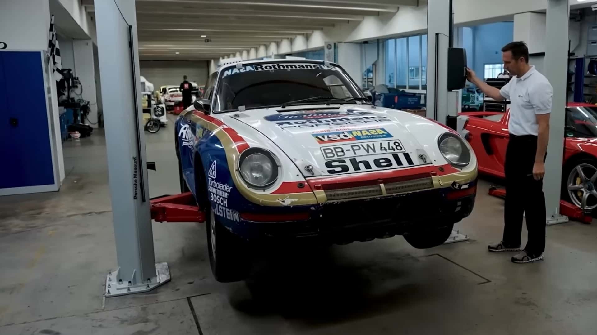 Watch This Restoration Of A Dakar Porsche 959