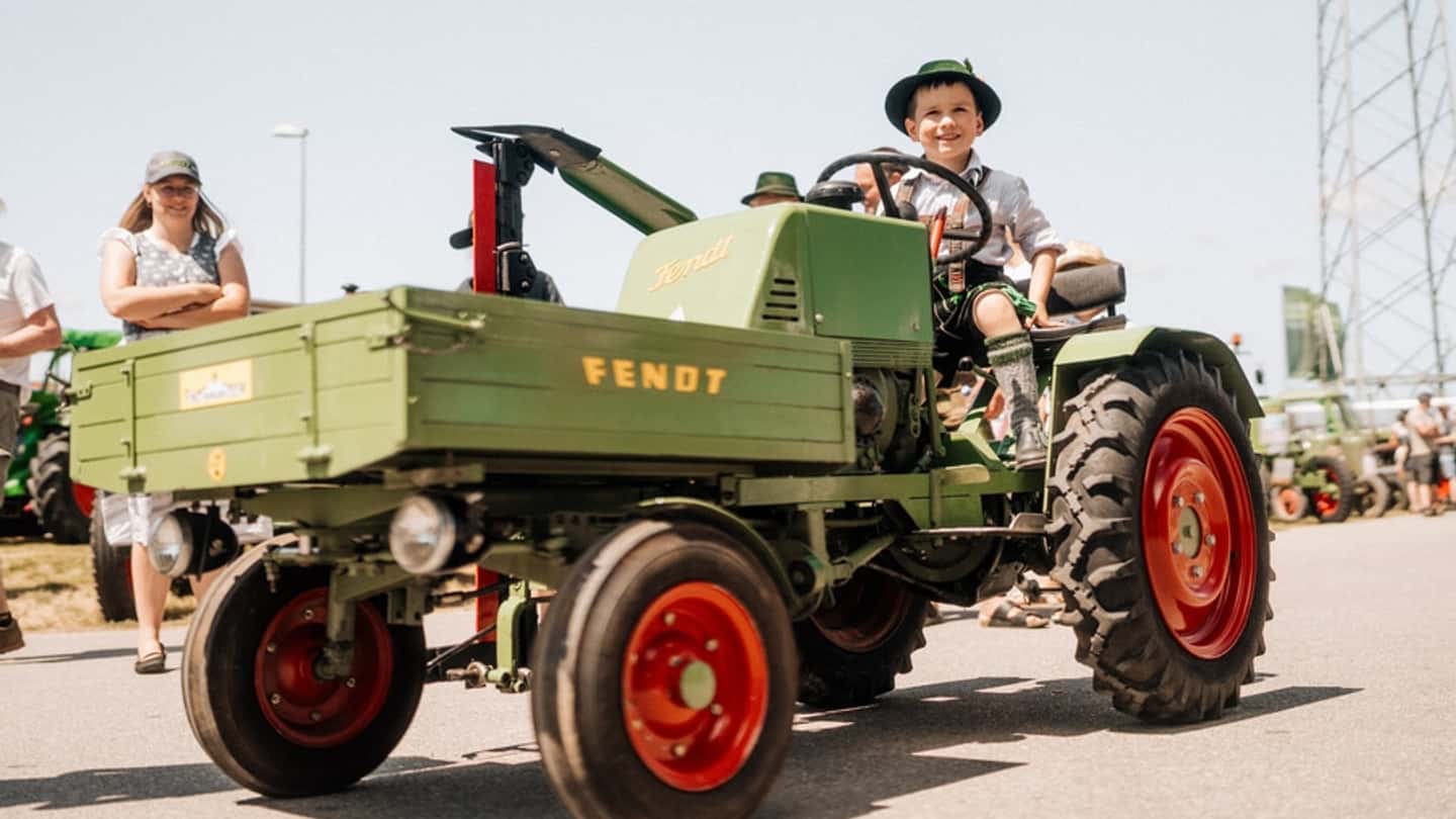 Fendt Dieselross: 500 trattori storici e 12.000 presenze