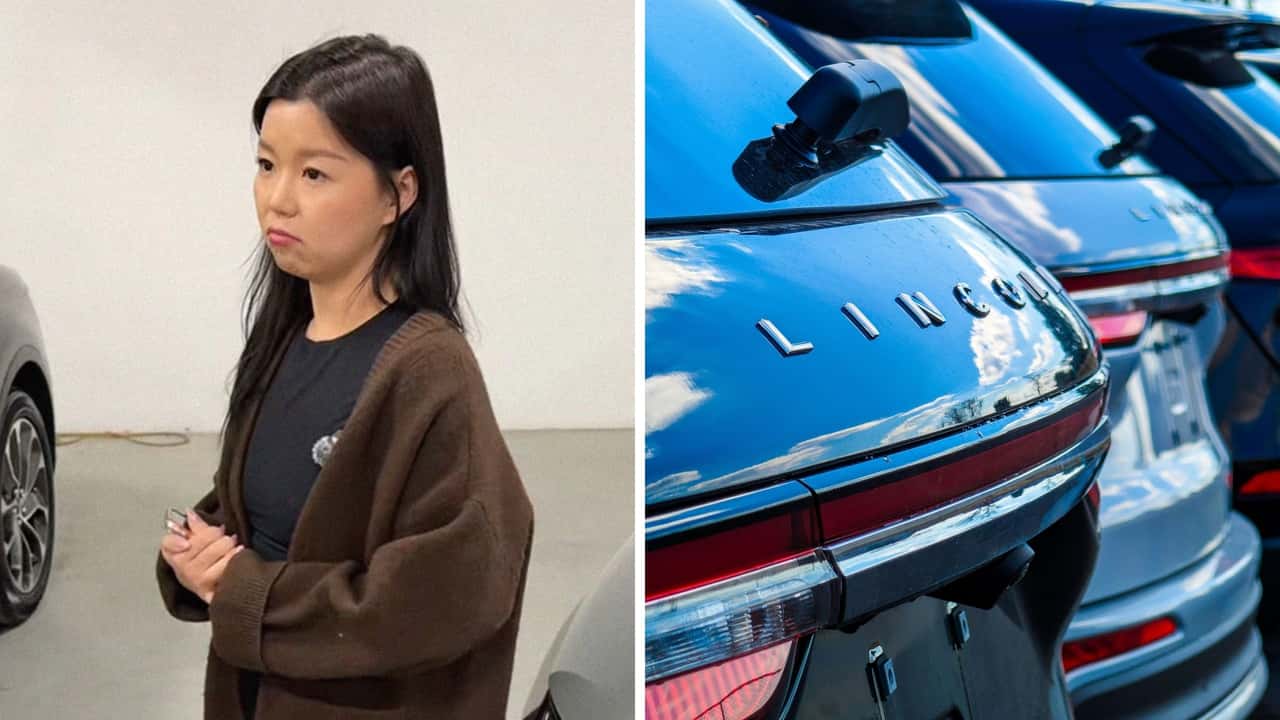 Saleswoman Sells Lincoln