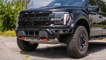 Ford F-150 Raptor R, la prova di Motor1.com