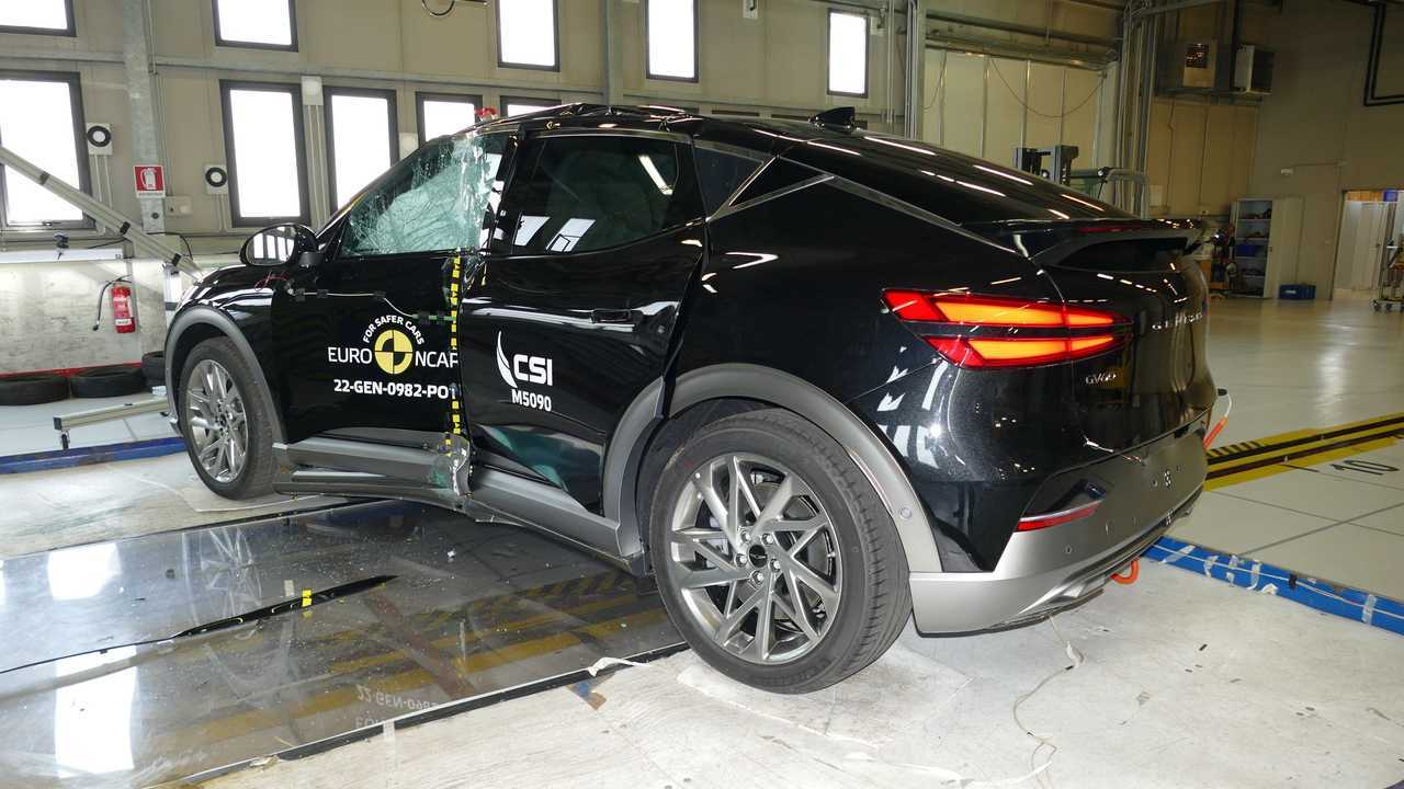 Les crash tests du Genesis GV60