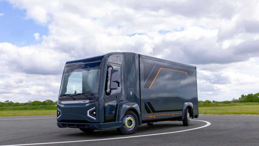 REE presenta il camion elettrico su telaio modulare