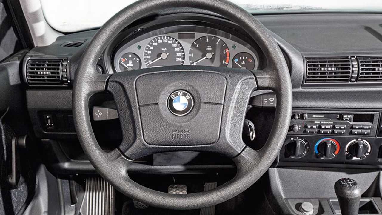 BMW 318tds Compact 1994 - Plancia