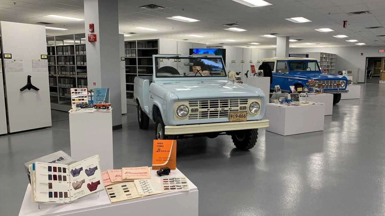 Ford Heritage Vault archivo de la marca
