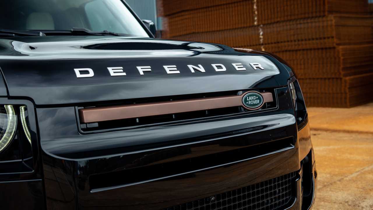 Land Rover Defender Valiance Copperhead