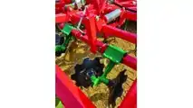 AGRO-MASZ: coltivatore ad ancore RUNNER 40