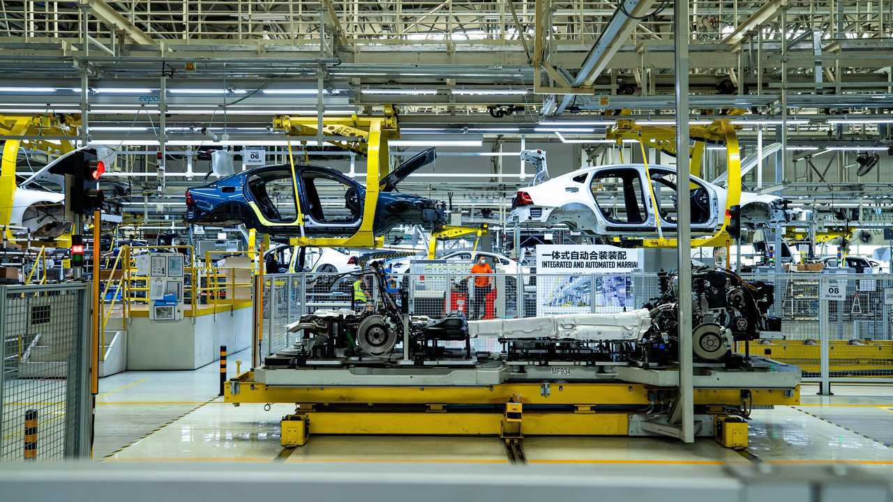 La fabbrica Volvo di Daqing