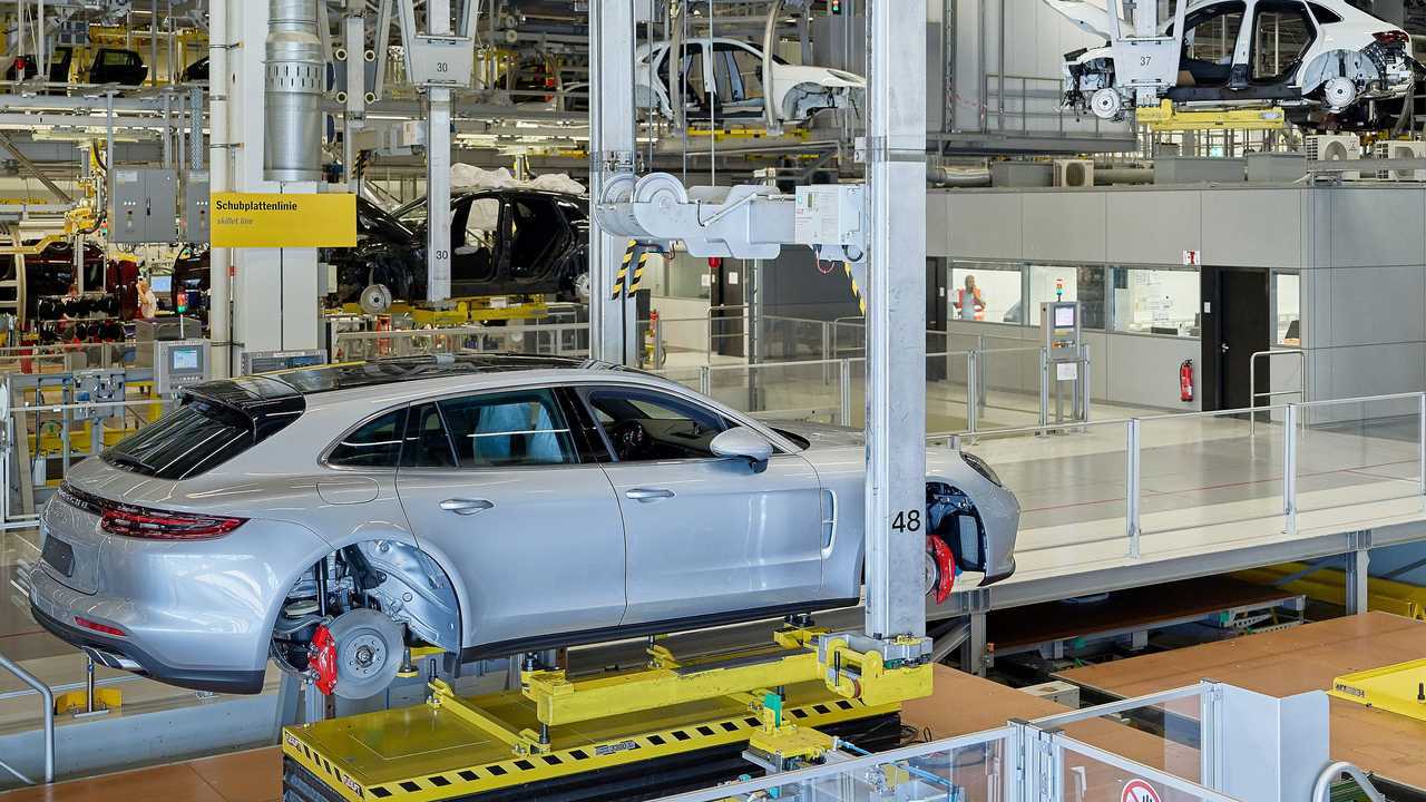 La fabbrica Porsche di Lipsia