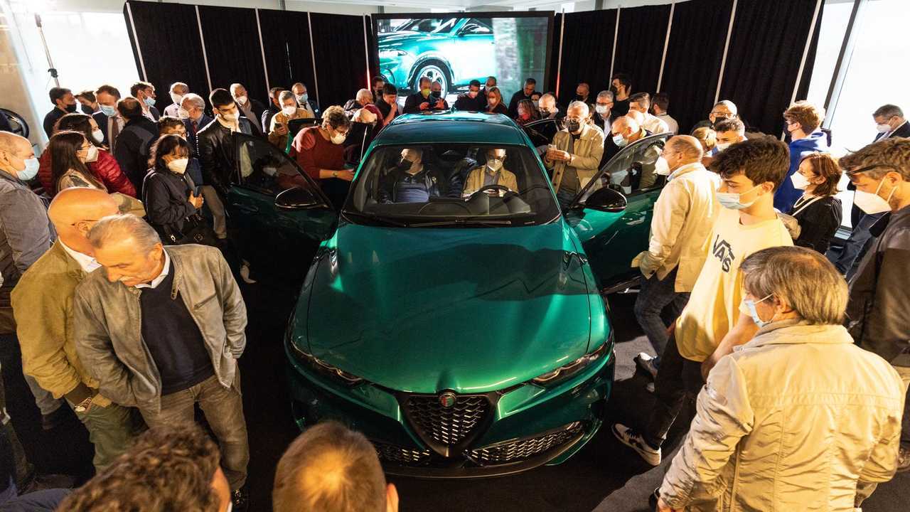 Alfa Romeo Tonale private preview tour