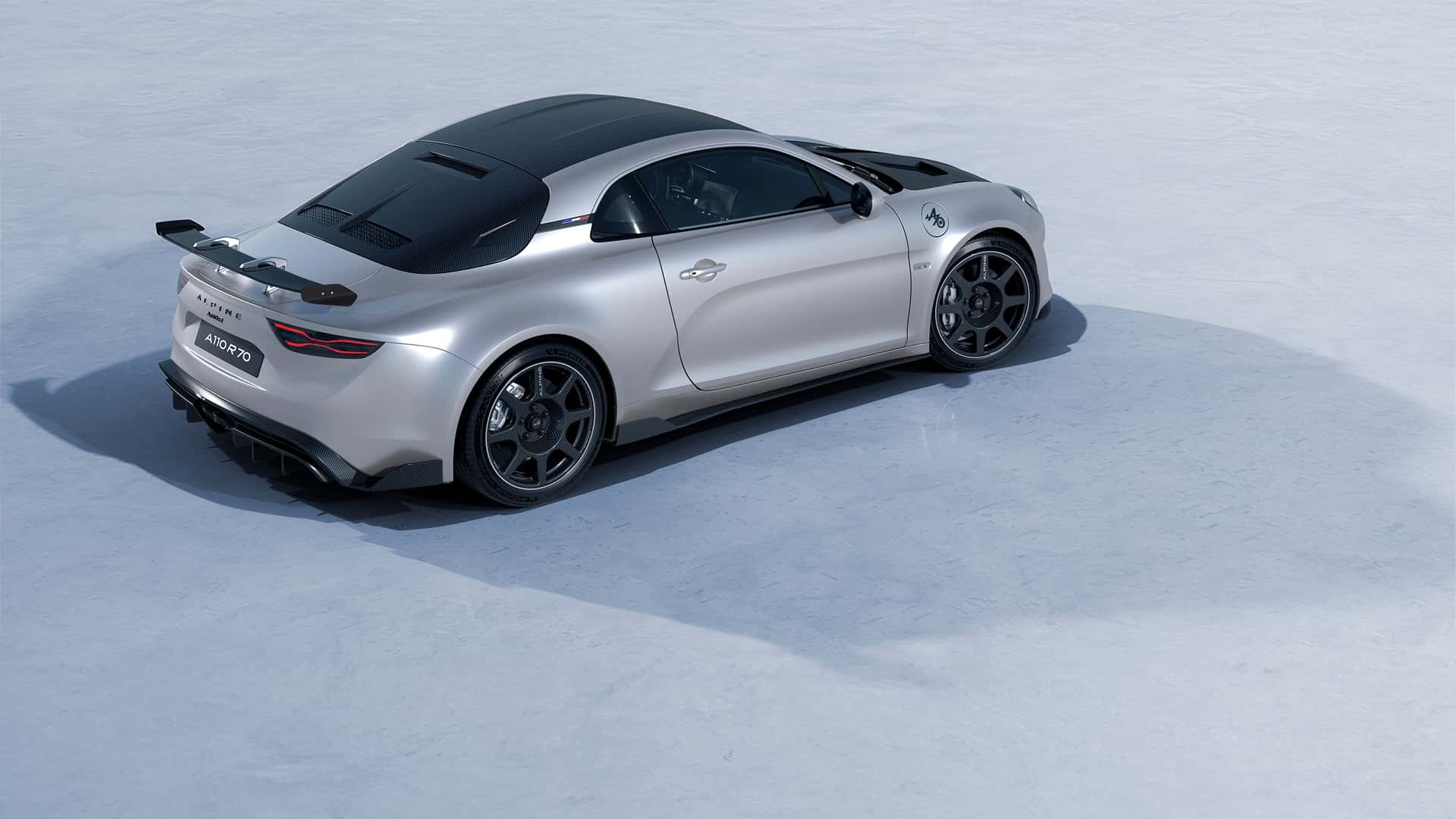 https://cdn.motor1.com/images/mgl/JOV8jX/s1/alpine-a110-r-70.jpg