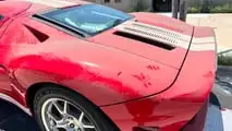 Ferrari 550, BMW M5 e Ford GT in un garage