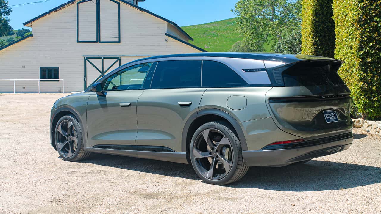 Lucid Posts Record Deliveries As Gravity SUV Ramps Up