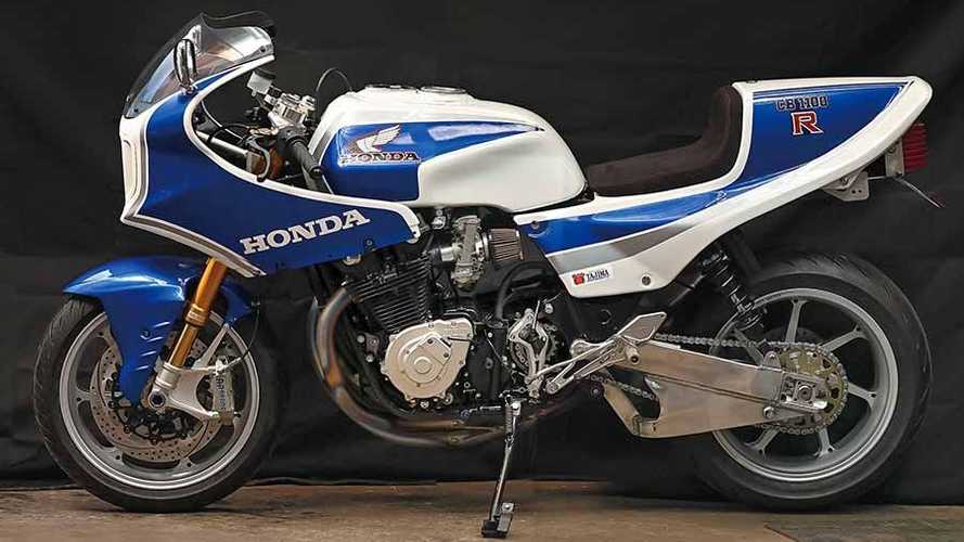 オートアート1/6　HONNDA　CB1100R　ホンダCB1100R Amazon | AUTOart 1/6 ホンダ CB1100R '83 完成品 | ミニカー