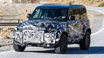 Land Rover SVX casus görüntüleri