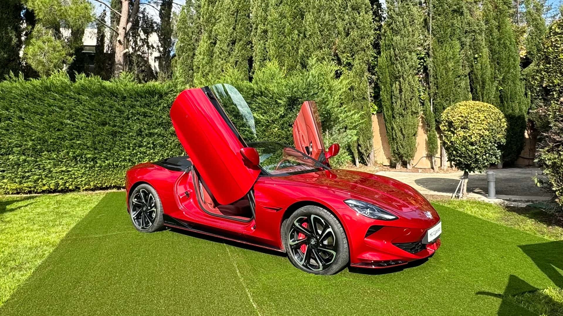mg-cyberster-la-revoluci-n-descapotable-y-el-ctrica-de-mg-para-2024