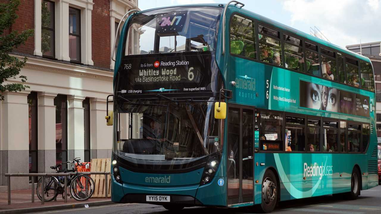 Number 6 Emerald Route bus in Reading UK