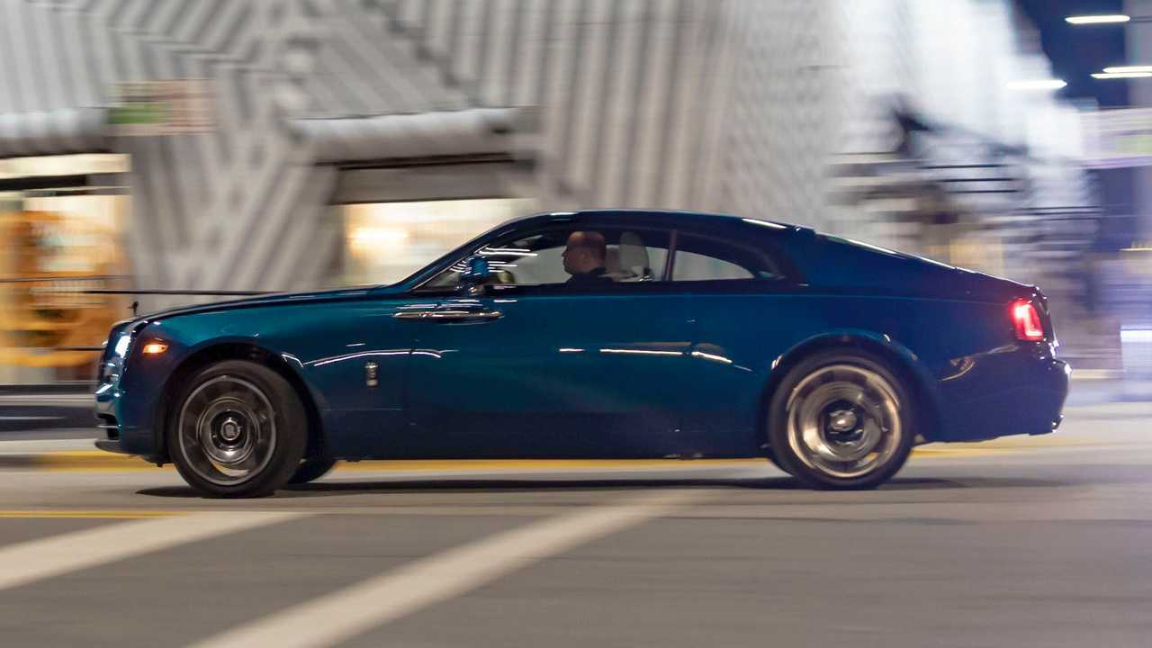 Rolls-Royce Wraith Black Badge: Feature