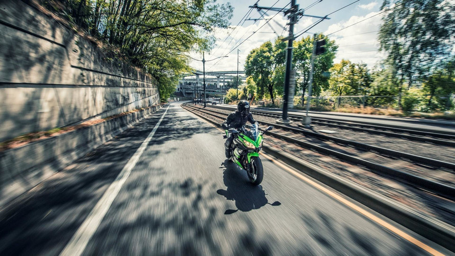 Kawasaki Ninja 650 ABS e Ninja 1000