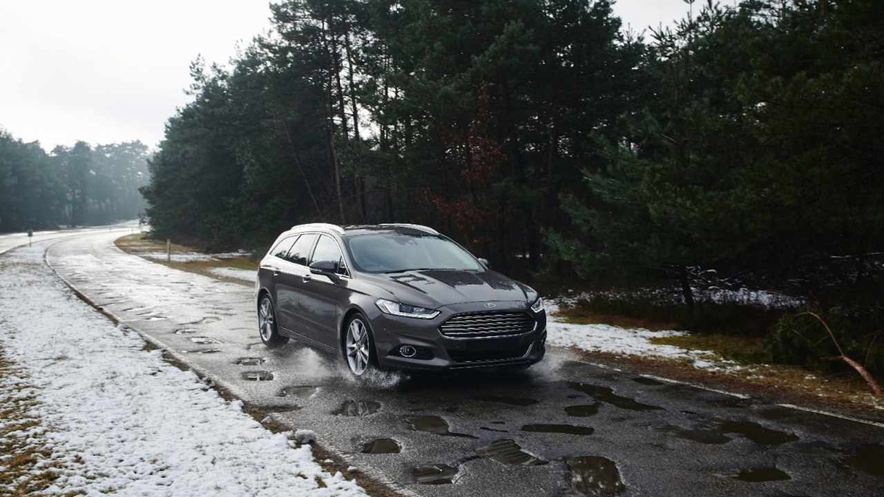 Ford technology to help drivers dodge potholes