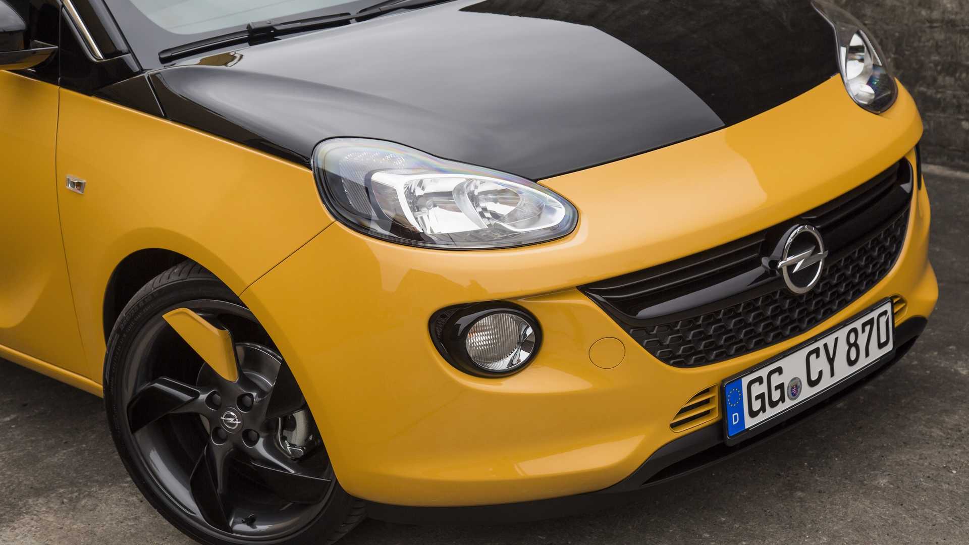 Opel Adam Black Jack Special Edition Is Half Yellow