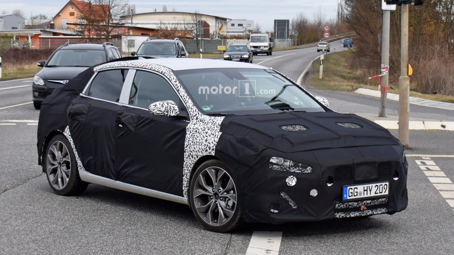 2018 Hyundai i30 Fastback spy photo