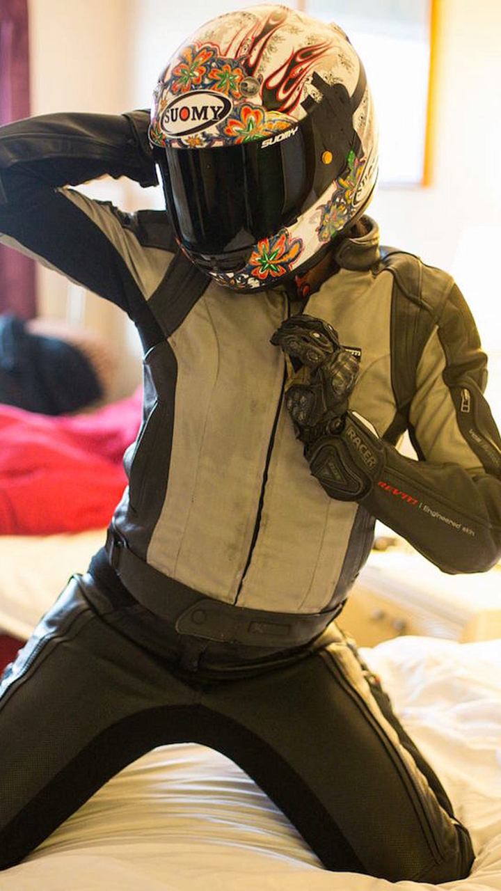 You can look and feel this good in gear (note: My jacket is also great at protecting from coffee and other spills. I give in 5 stars!). Photo by Armin Pelkmann.